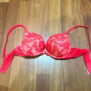 Victoria’s Secret bra